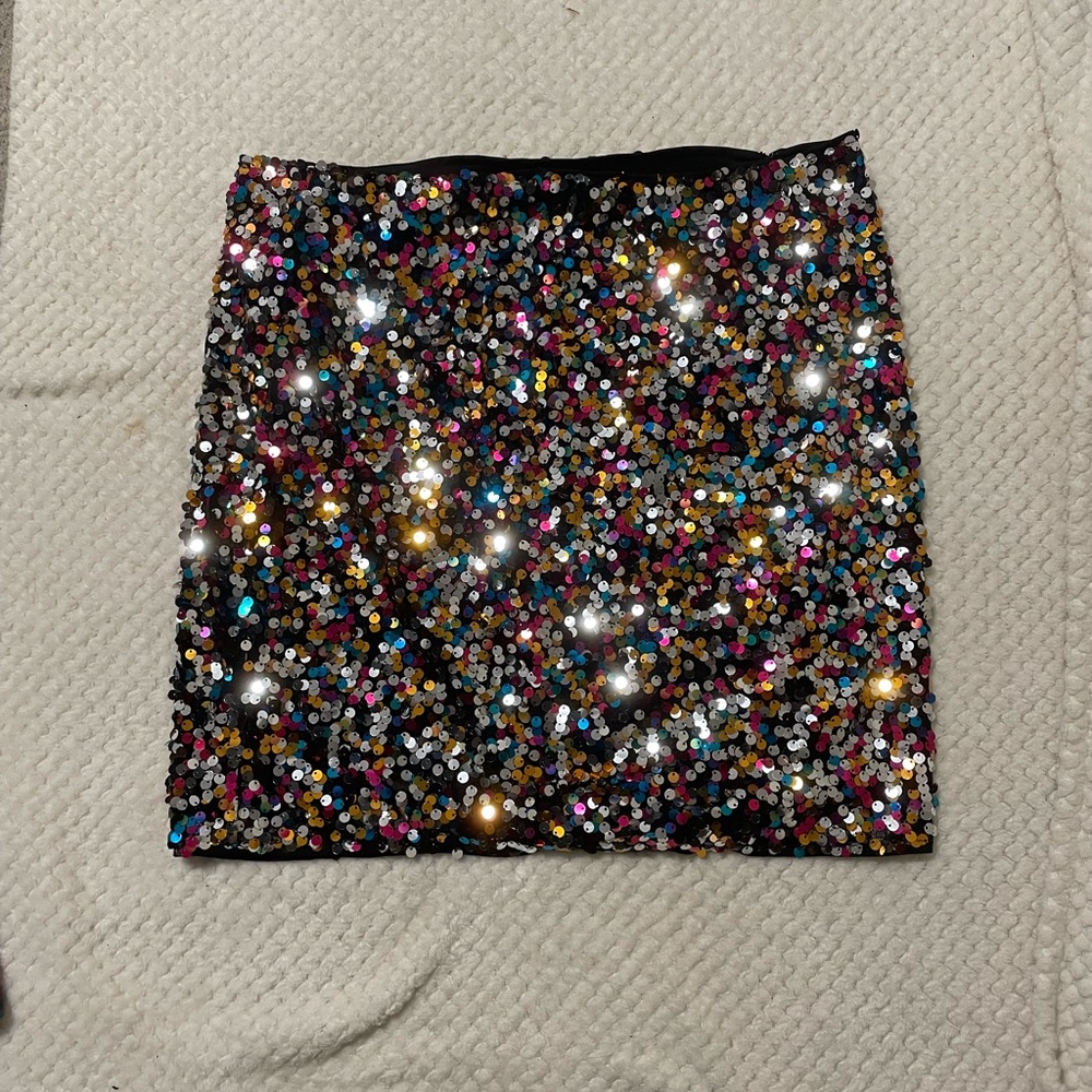 SHEIN Sparkling Sequin Mini Skirt